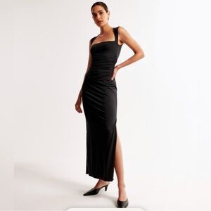 A&F Ava Knit Midi Dress